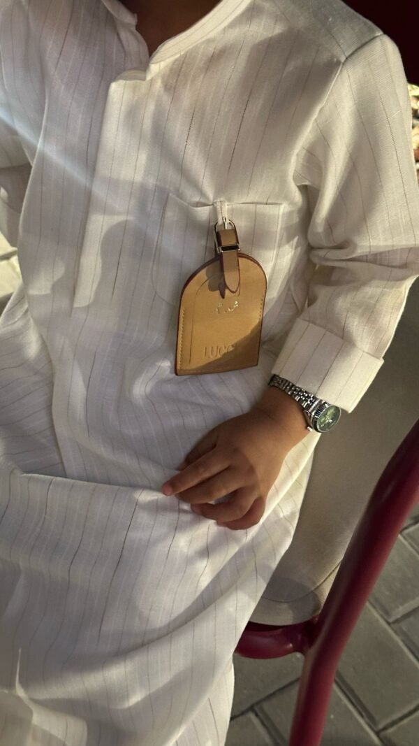 دشداشه اوف وايت مخططه - Image 6