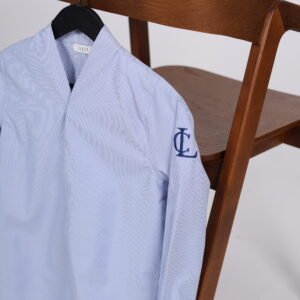 Alternative view of M1 قميص متوسطه